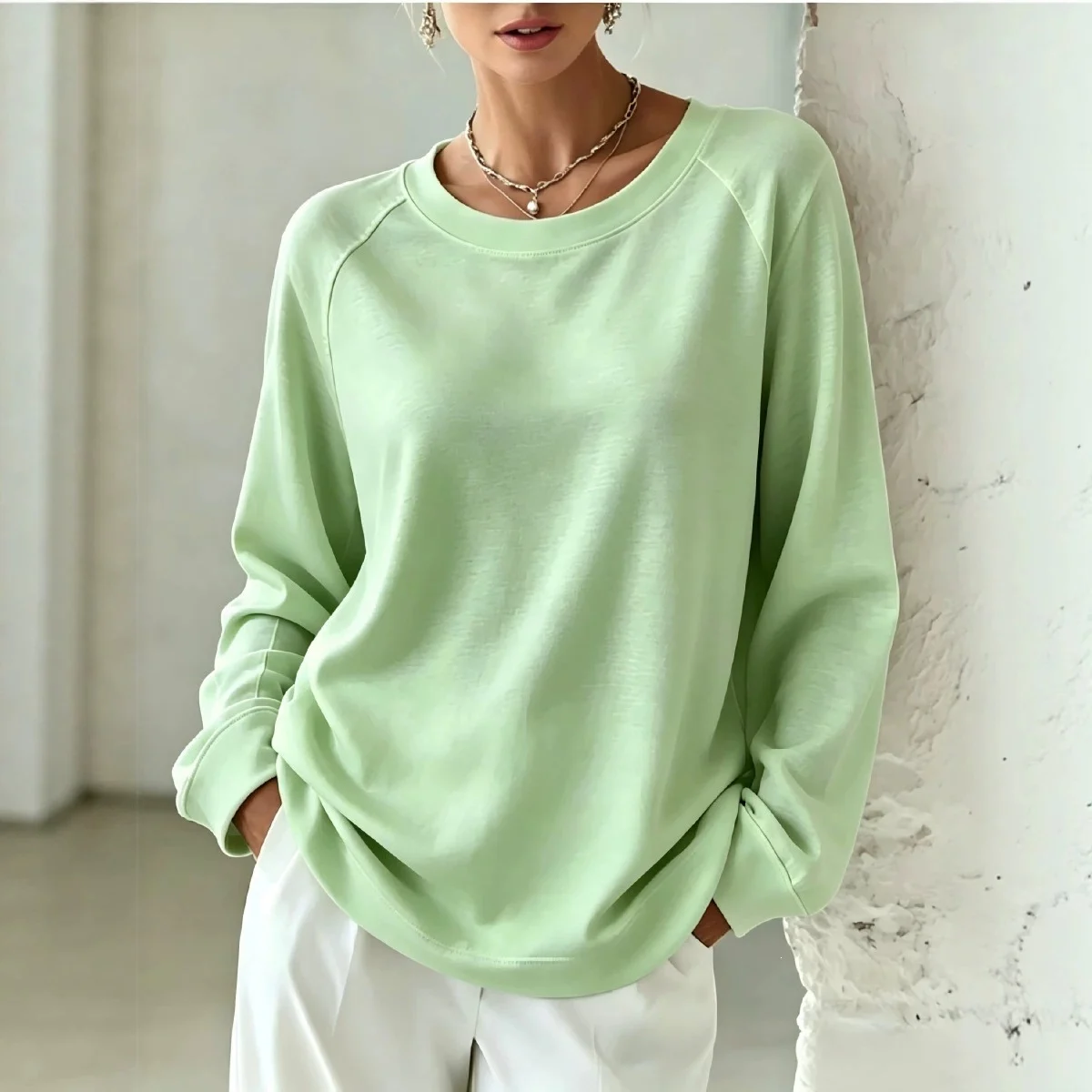 Soft-colored Loose-fitting Round-neck Casual Long-sleeved Women's Hoodie — image 7