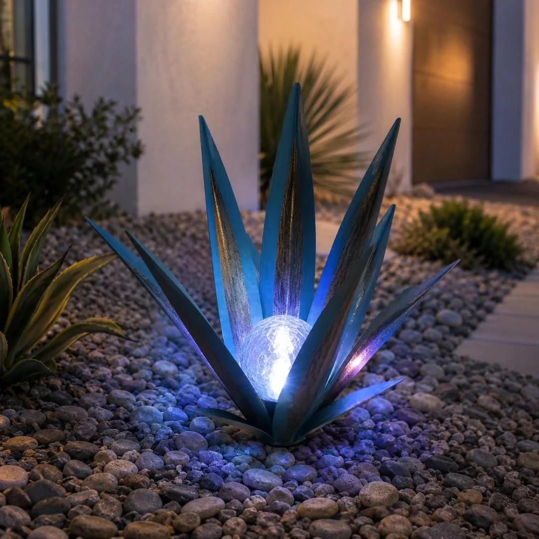 Solar-powered Agave-shaped Yard Ground Light — image 9