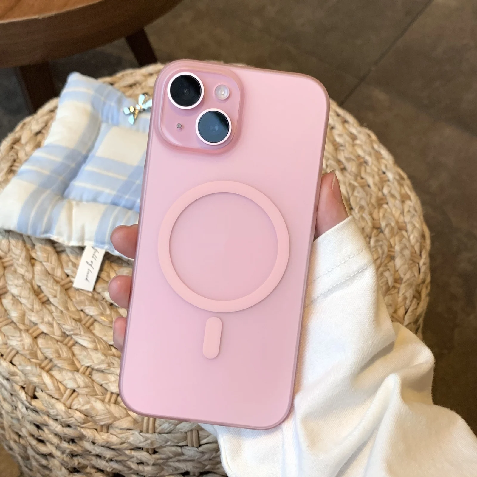 Solid-color Ice-mist Magnetic Phone Case — image 3