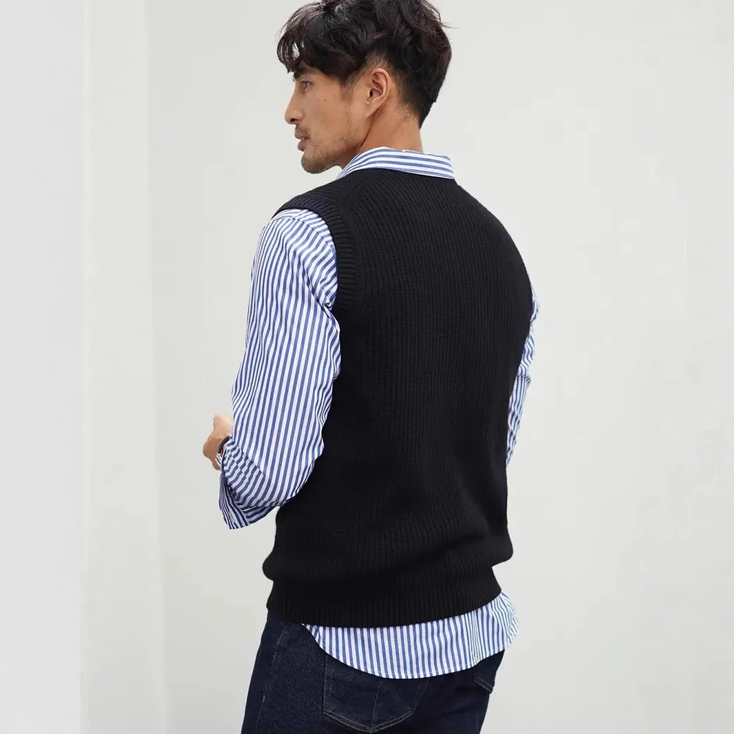 Solid-color Pullover Vest Gentlemans V-neck Inner Or Outerwear Waistcoat — image 3