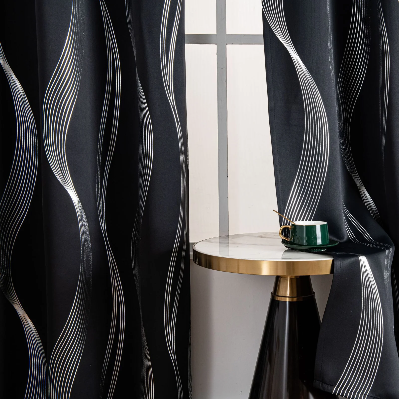 Solid-color Wavy-line Heat-transfer Silver Sun-blocking And Heat-insulating Curtain — image 3
