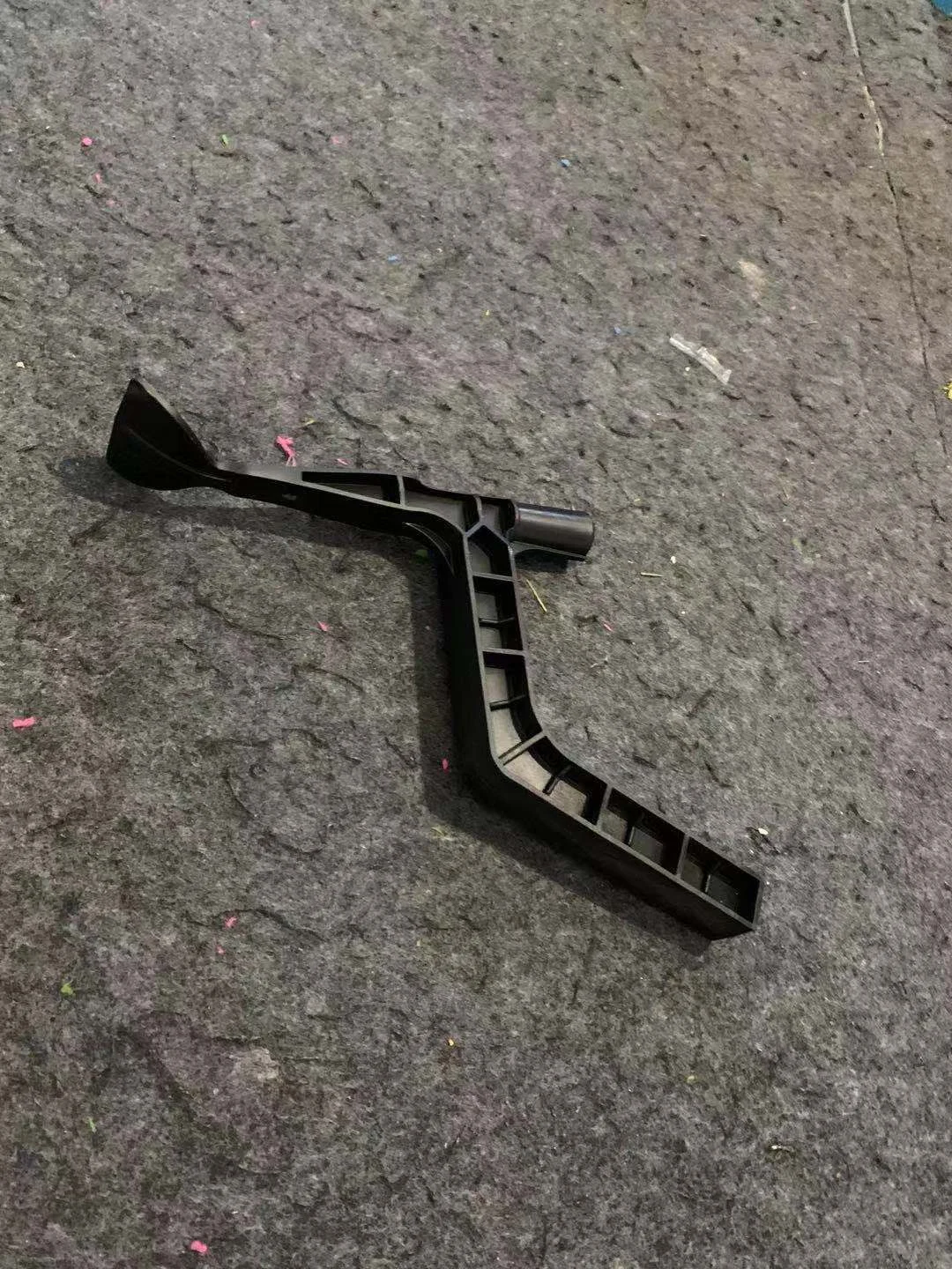 Special Tool For Cleaning Downspouts — image 3
