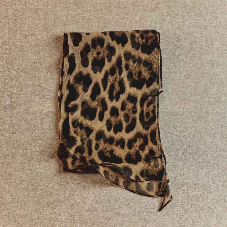 Spring Lightweight High-end Narrow Long Silk Scarf — image 9