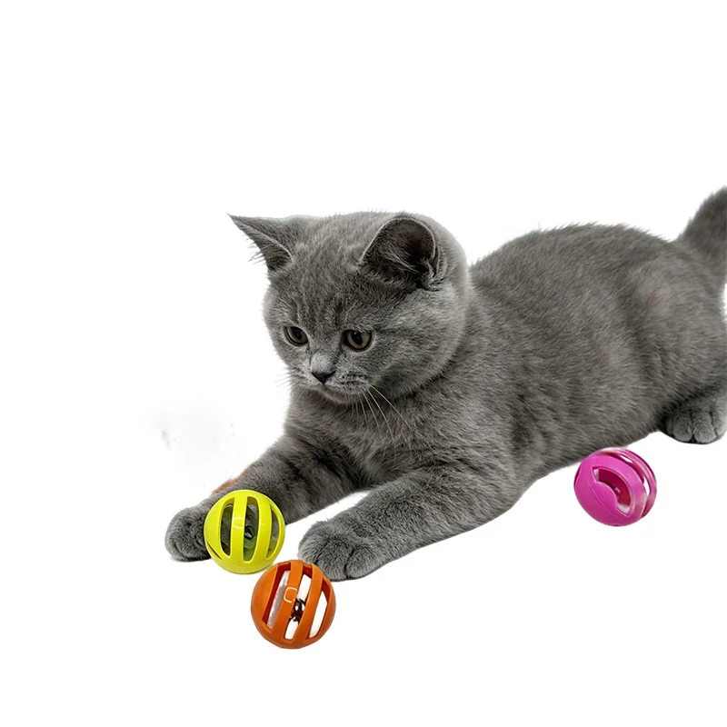 Squeaky Ball Pet Toy For Cats And Dogs — image 5