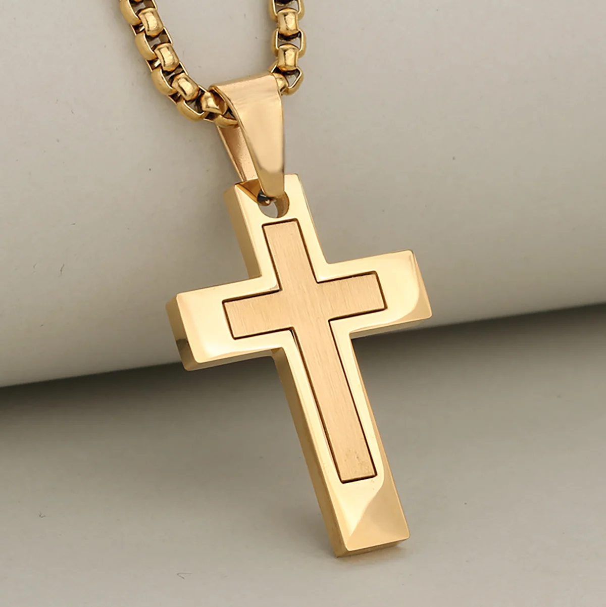 Stainless Steel Cross Color-block Necklace For Men — image 2