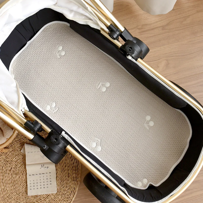 Stroller Cotton Cradle Pad For All Four Seasons — image 4
