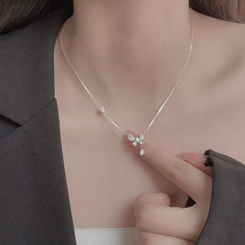 Stylish And Exquisite Butterfly-embellished Necklace For Women — image 3
