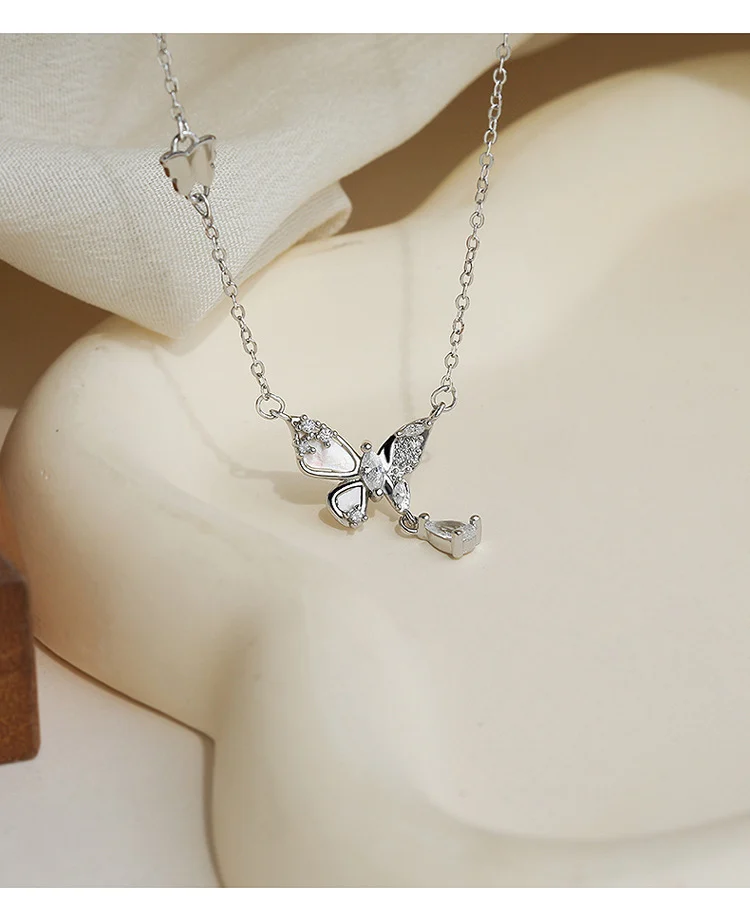 Stylish And Exquisite Butterfly-embellished Necklace For Women — image 4