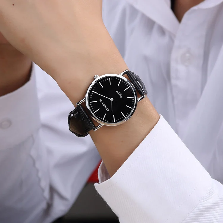 Stylish And Minimalist Two-hand Leather-strap Watch For Men Women — image 3
