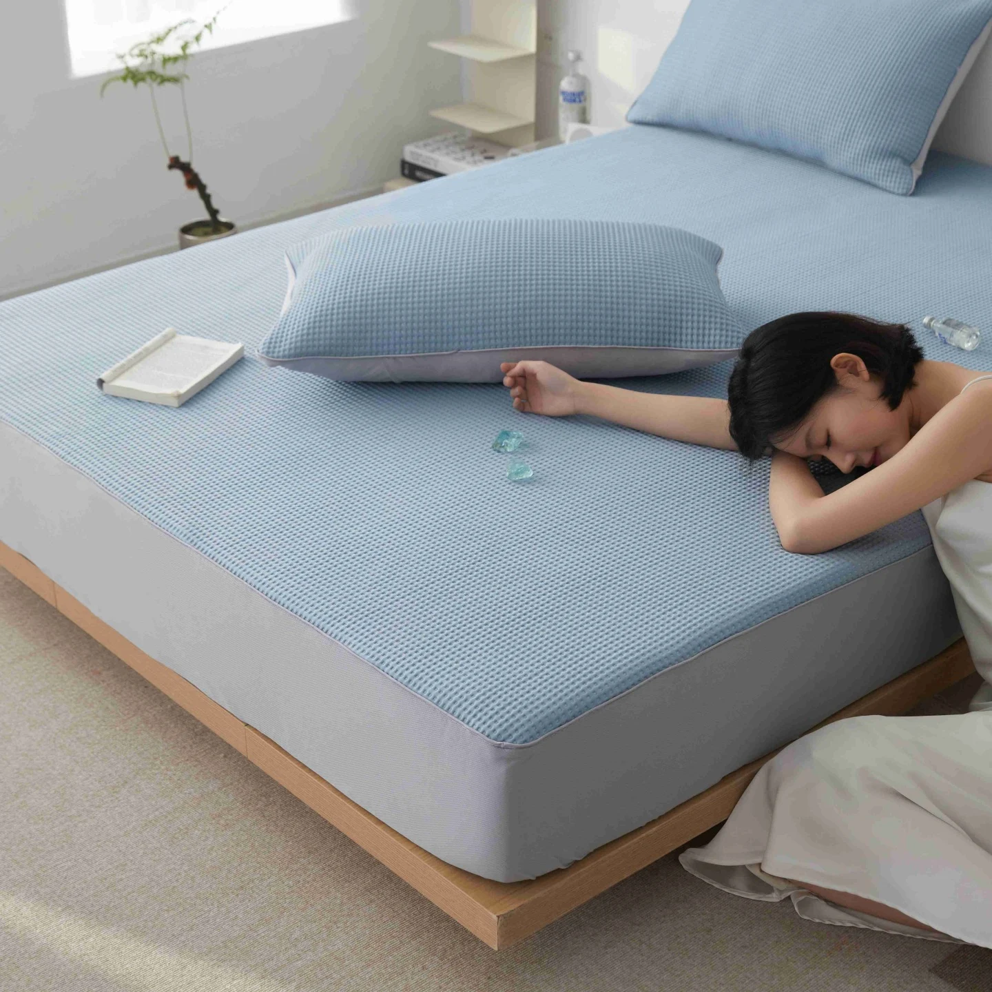 Summer Ice Silk Cooling Mat Pillowcase Set — variant image