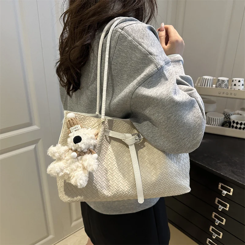 Summer New Large-capacity Tote Bag For Commuting Single-shoulder Style — image 7