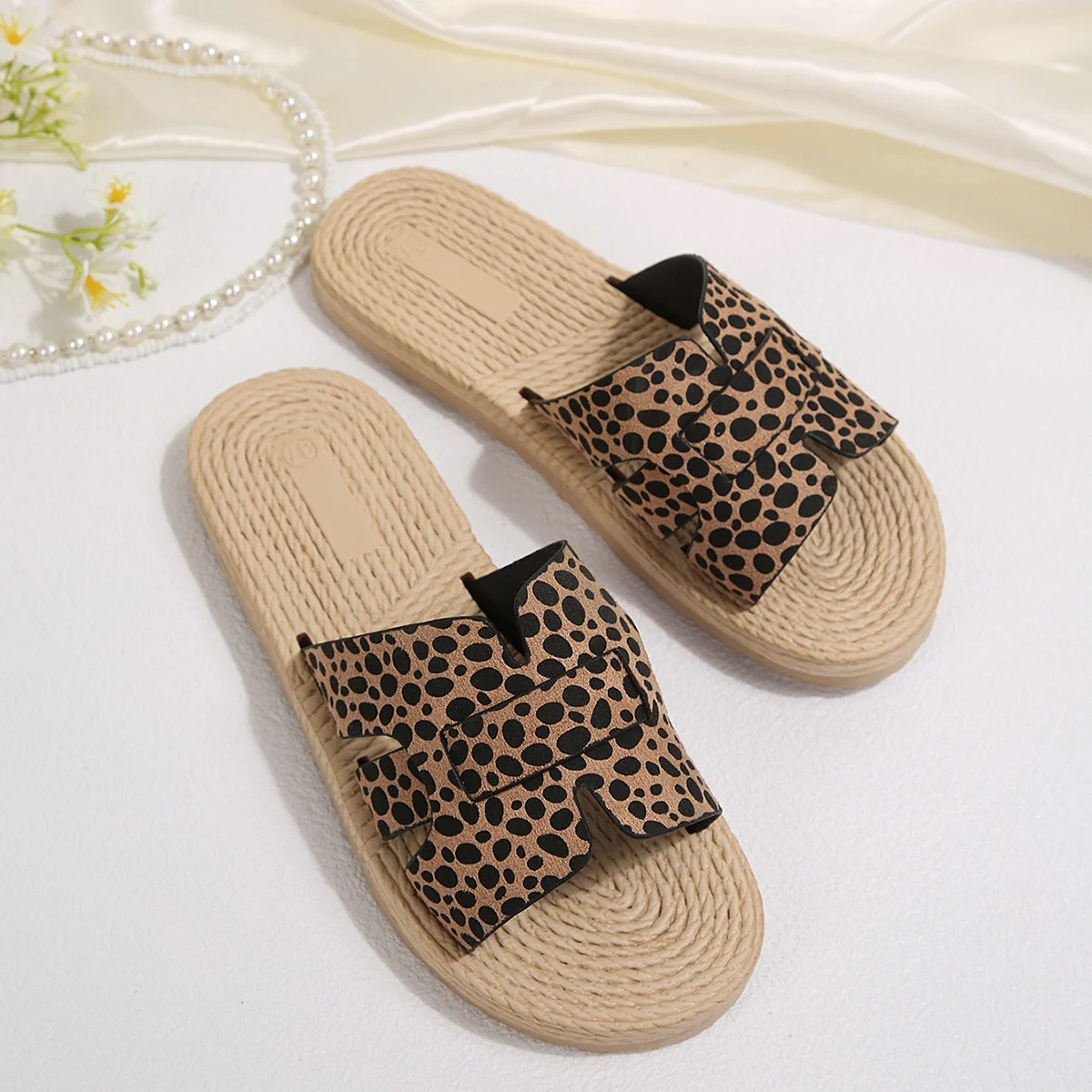 Summer Plus-size Casual Sandals — image 7