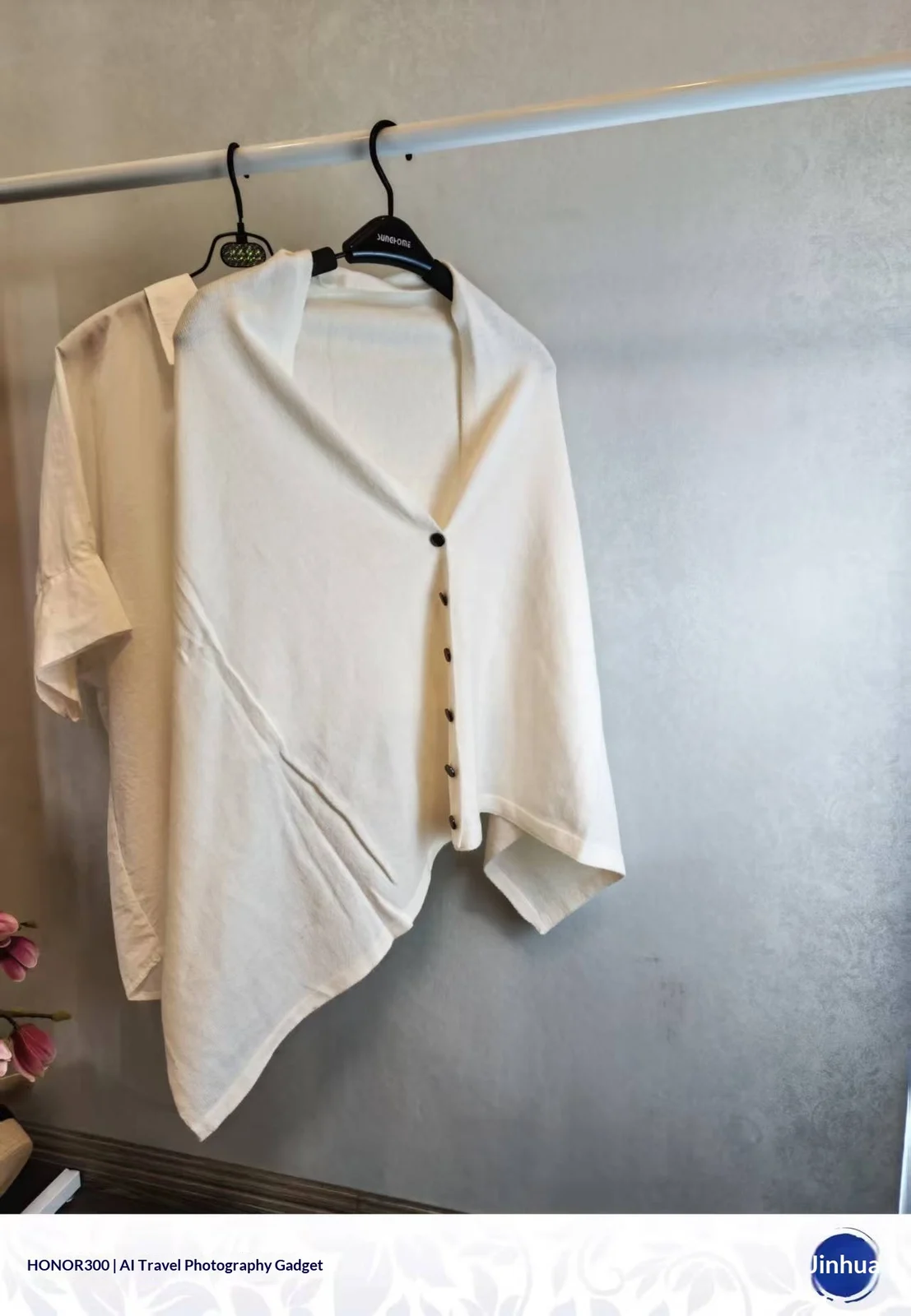 Versatile Slouchy Knit Vintage Womens Shawl With A Sophisticated Touch — image 3