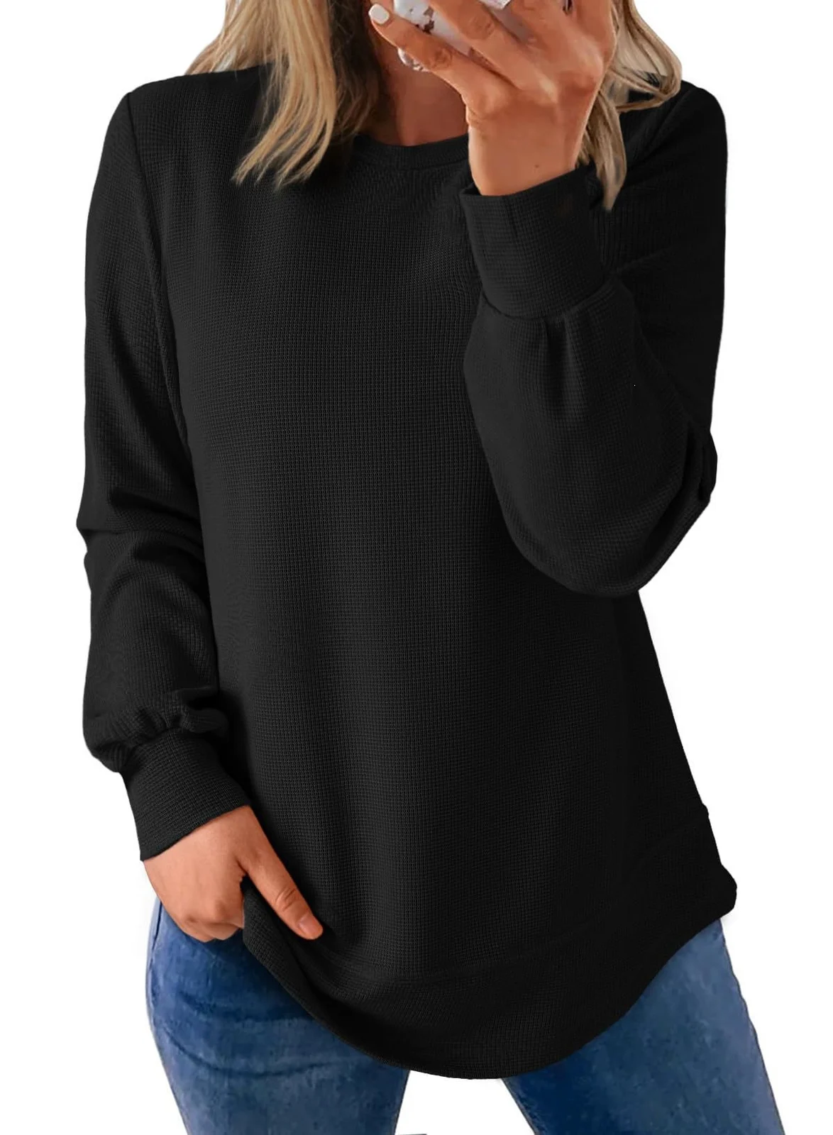 Waffle-knit Crew-neck Top With A Curved Hem And Relaxed Long Sleeves — image 4