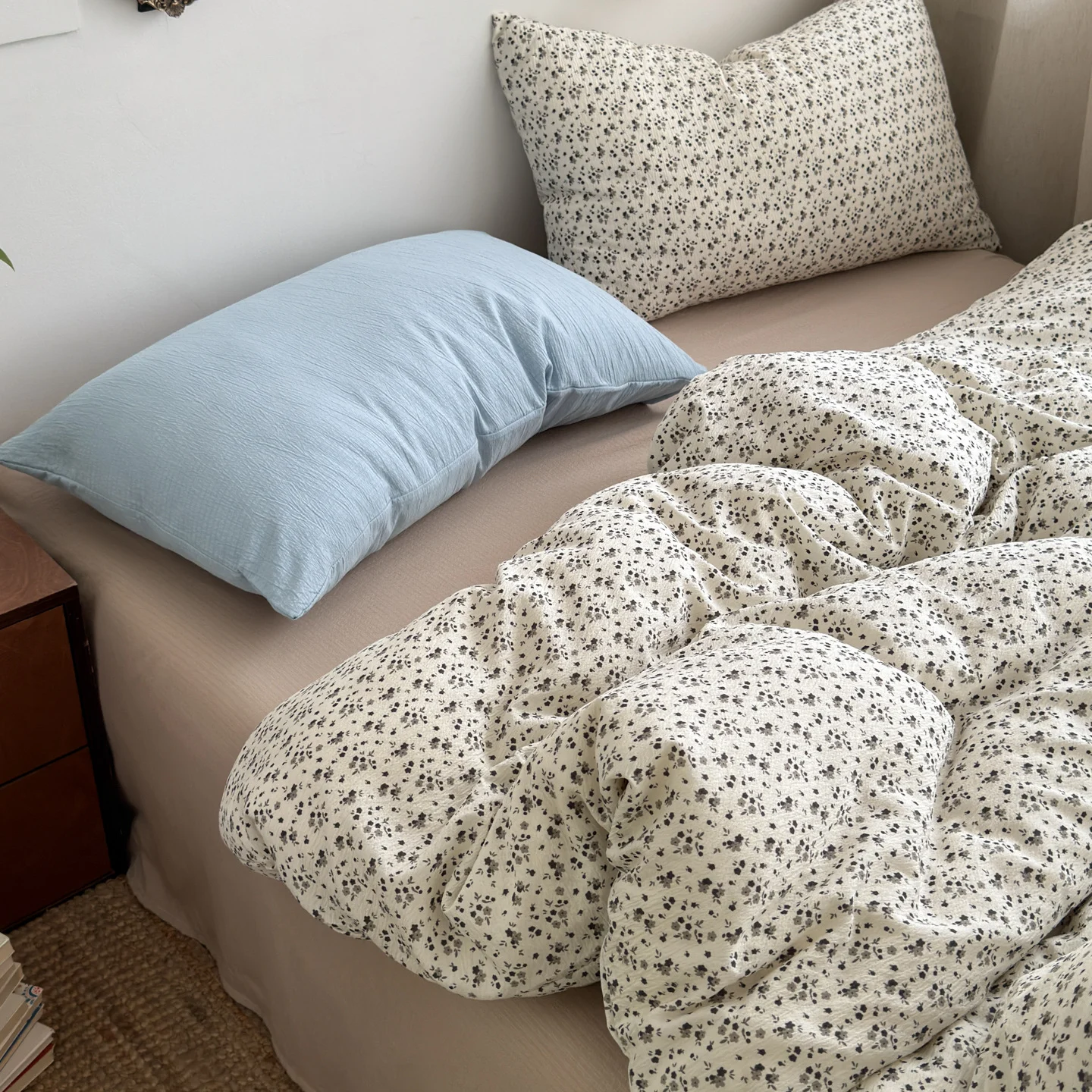 Washed Cotton Artistic Vintage Bed Sheet And Duvet Cover Set — image 2