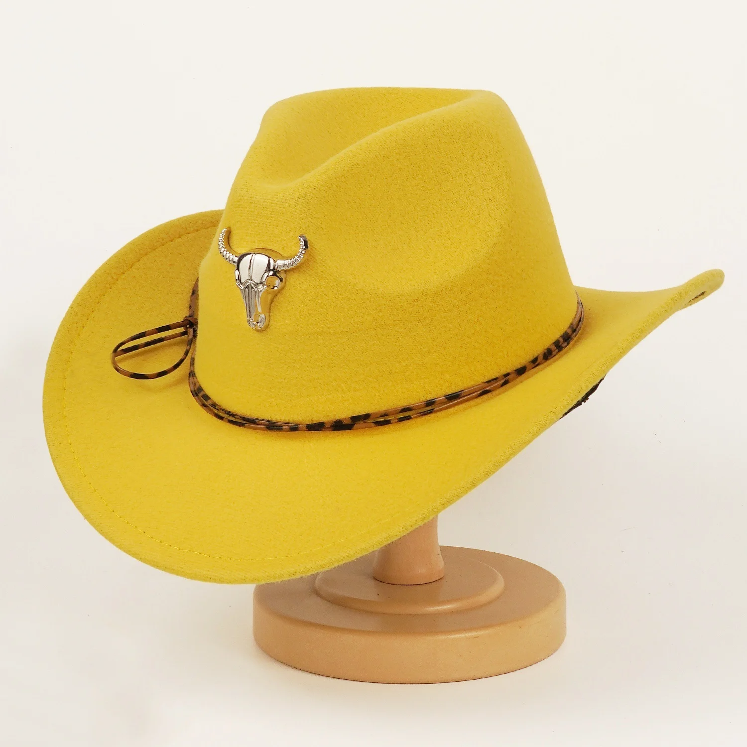 Western Cowboy Hat For Men And Women Metal Bull-head Wool Cavalry Cap Top — image 6