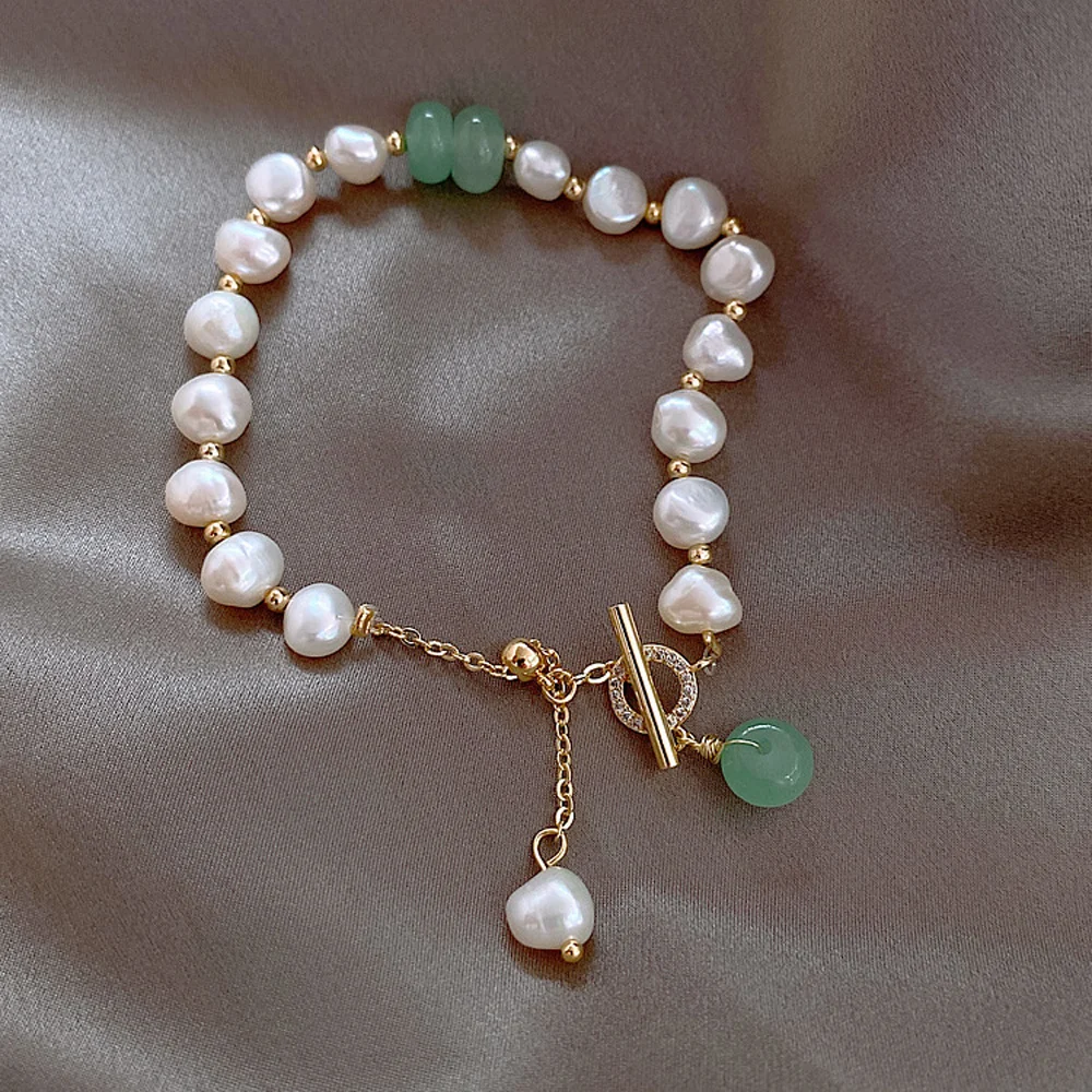 Women Irregular Freshwater Pearl Adjustable Bracelet — image 2