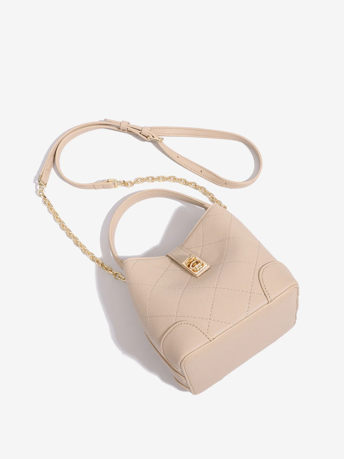 Women's Mini Diamond-quilted Bucket Bag — image 5