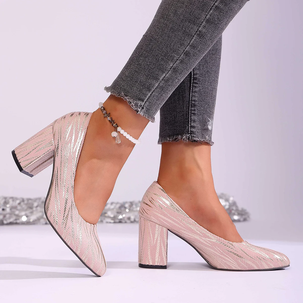 Women's Pointed Toe Chunky Heel Slip-on Leopard Print Pink High-heeled Pumps — image 2