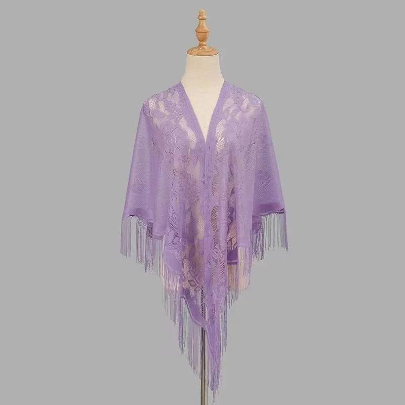 Womens Breathable Lace Triangle Shawl With Floral Design — image 1