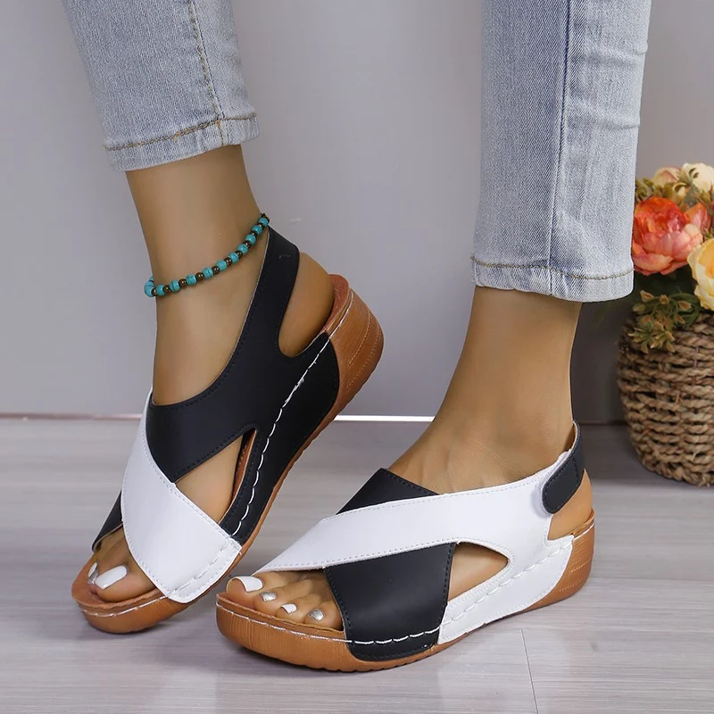 Womens Chunky-soled Color-block Roman Sandals — image 8