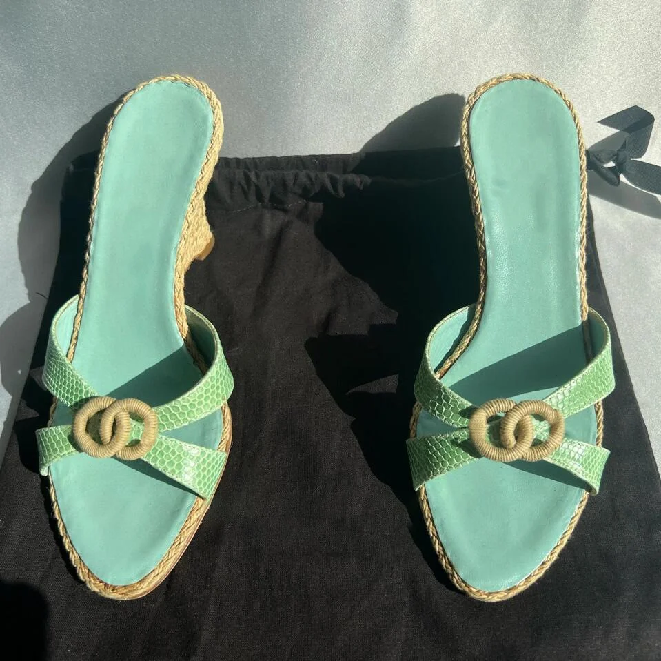 Womens French-style Cross-strap Woven Wedge Open-toe Sandals — image 5