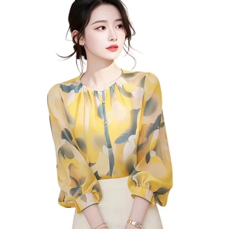 Womens French-style Floral Chiffon Blouse With Three-quarter Sleeves — image 3