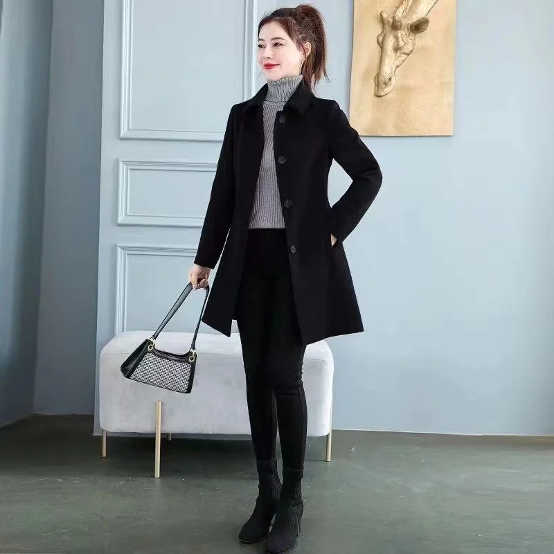 Womens Midi-length Plaid Trench Coat For Petite Figures — image 3