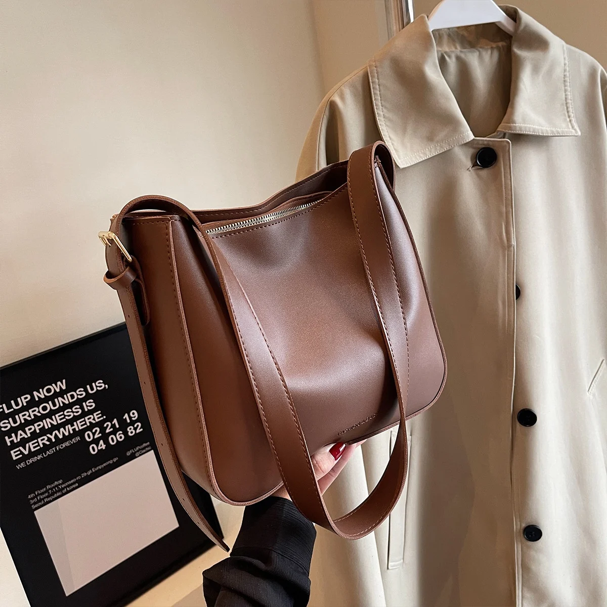Womens PU Leather Bag Luxurious And High-end Large-capacity Shoulder Crossbody — variant image
