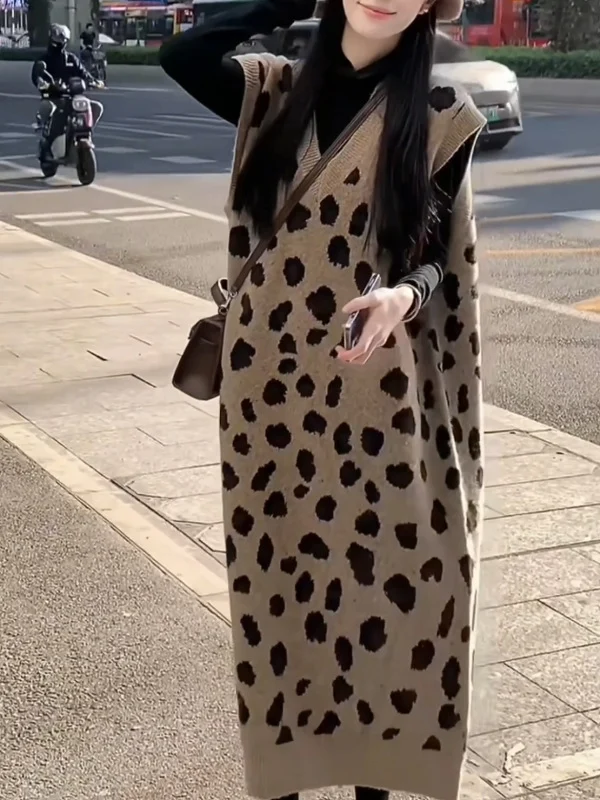 Womens Relaxed-fit Leopard-print Knitted Fashion Midi Vest Dress — image 3