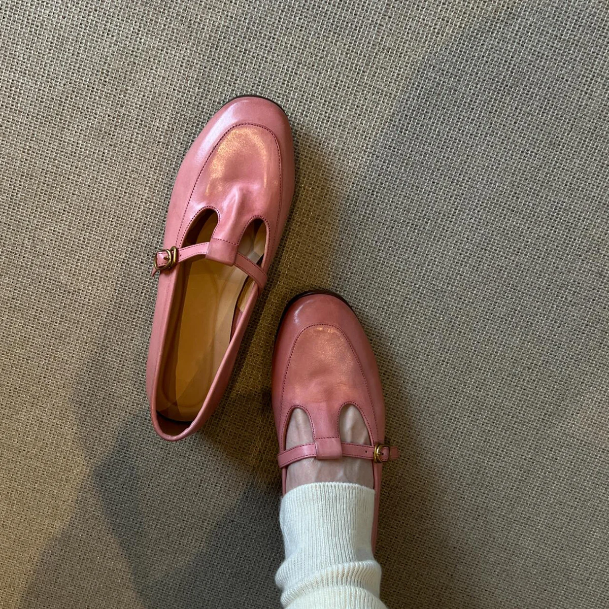 Womens Retro T-strap Slip-on Shoes — image 4