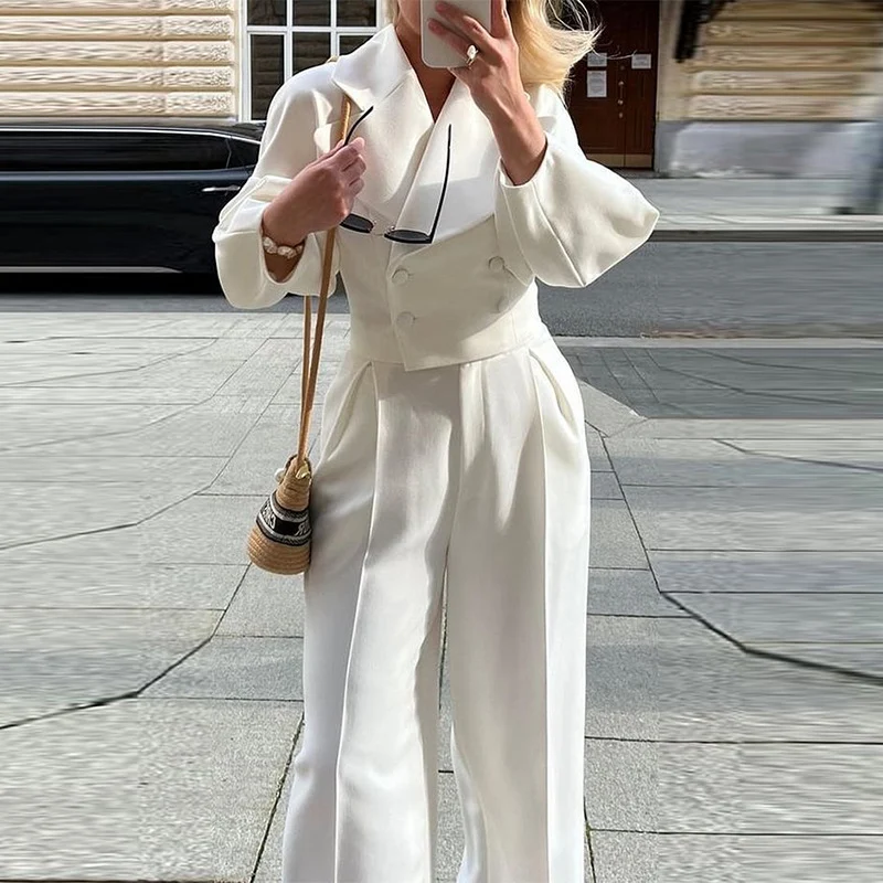 Womens Solid-color Lapel, Defined-waist, Slimming Blazer And Elegant Commuter Suit Set — image 3