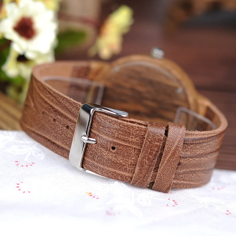 Wooden Classic Analog Quartz Watch Fashionable — image 4